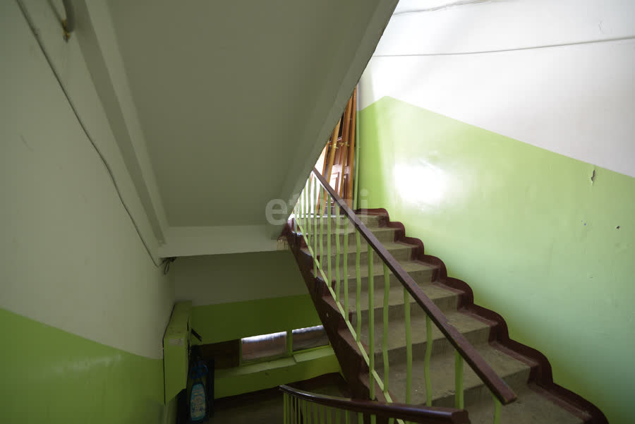 Продажа 2-комнатной квартиры, Южно-Сахалинск, Сахалинская область,  Южно-Сахалинск