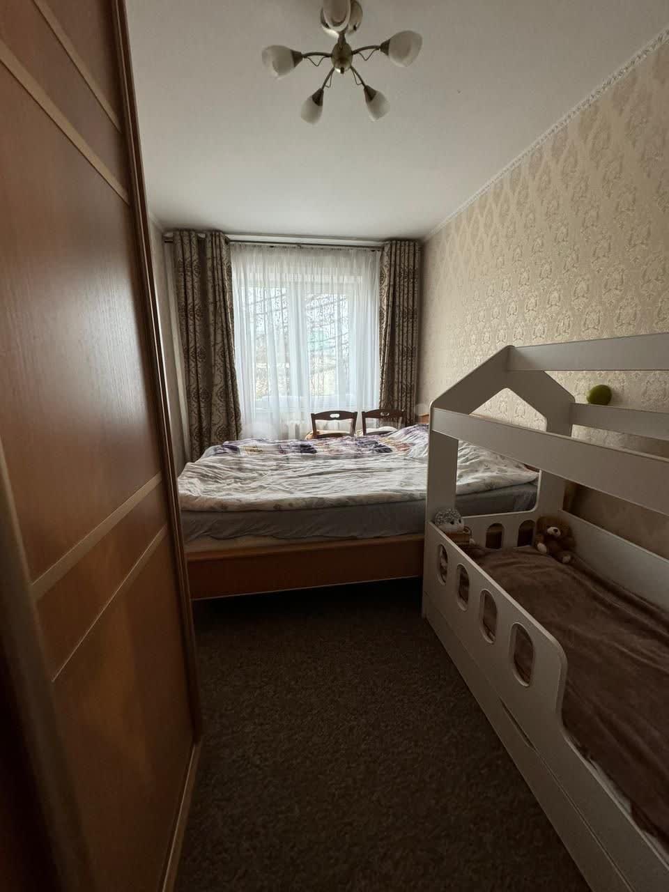 Продажа 4-комнатной квартиры, Южно-Сахалинск, Сахалинская область,  Южно-Сахалинск