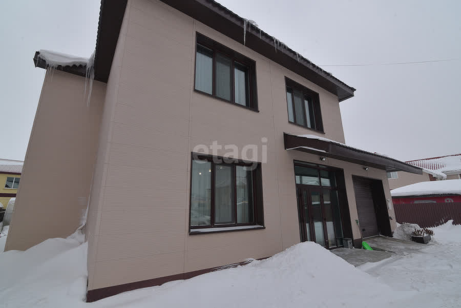 Продажа дома, 200м <sup>2</sup>, 5 сот., Южно-Сахалинск, Сахалинская область,  