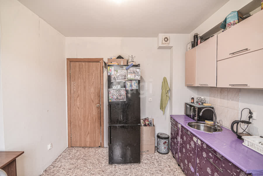 Продажа 3-комнатной квартиры, Южно-Сахалинск, Сахалинская область,  Южно-Сахалинск