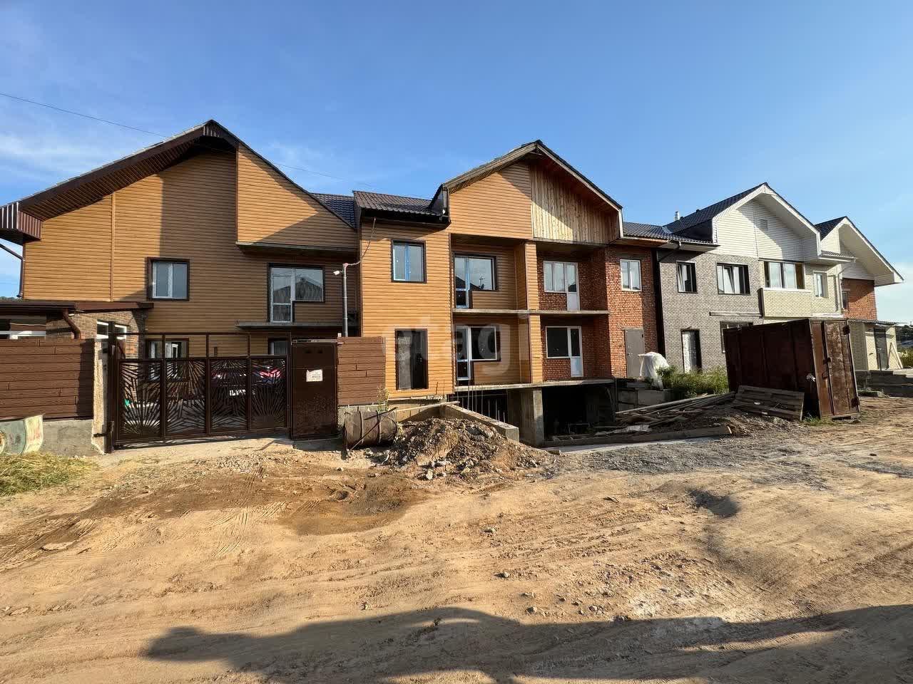 Продажа дома, 168м <sup>2</sup>, 5 сот., Улан-Удэ, Республика Бурятия,  Железнодорожный