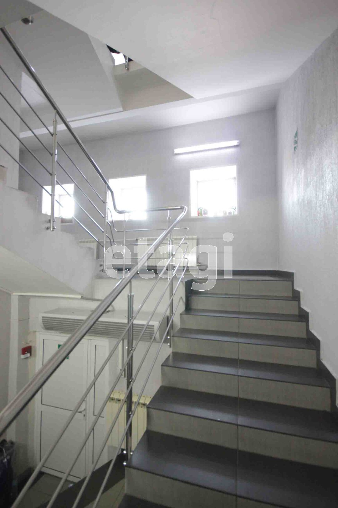 Аренда коммерческой недвижимости, 3458м <sup>2</sup>, Новый Уренгой, Ямало-Ненецкий АО,  Новый Уренгой