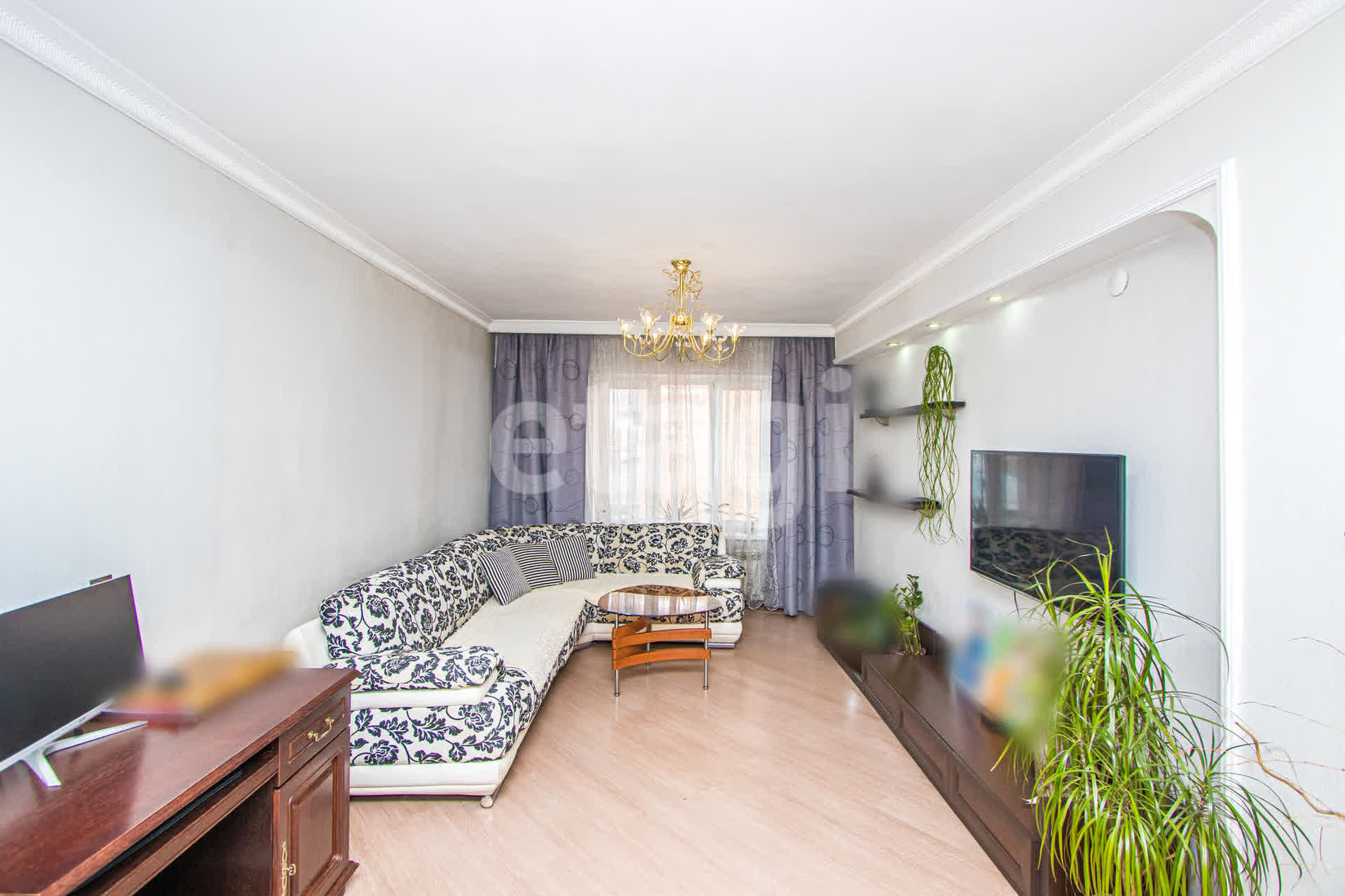 Продажа 3-комнатной квартиры, Улан-Удэ, Республика Бурятия,  Улан-Удэ