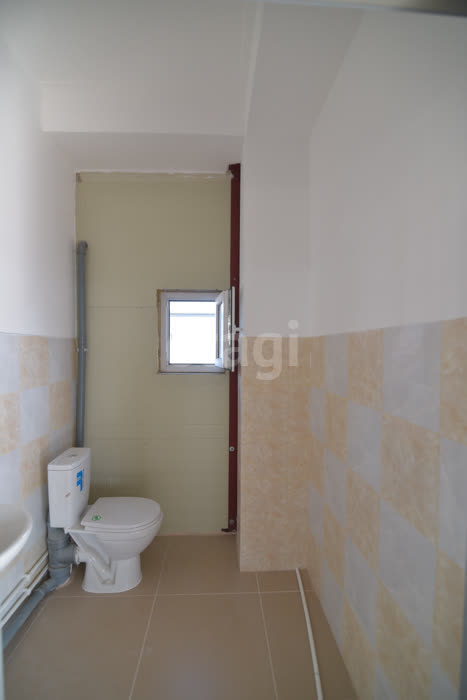 Аренда коммерческой недвижимости, 240м <sup>2</sup>, Южно-Сахалинск, Сахалинская область,  Южно-Сахалинск