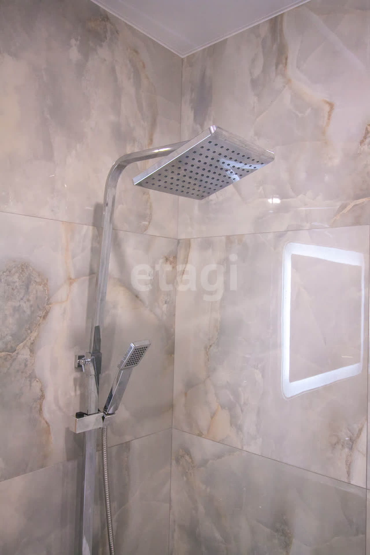 Продажа 2-комнатной квартиры, Южно-Сахалинск, Сахалинская область,  Южно-Сахалинск