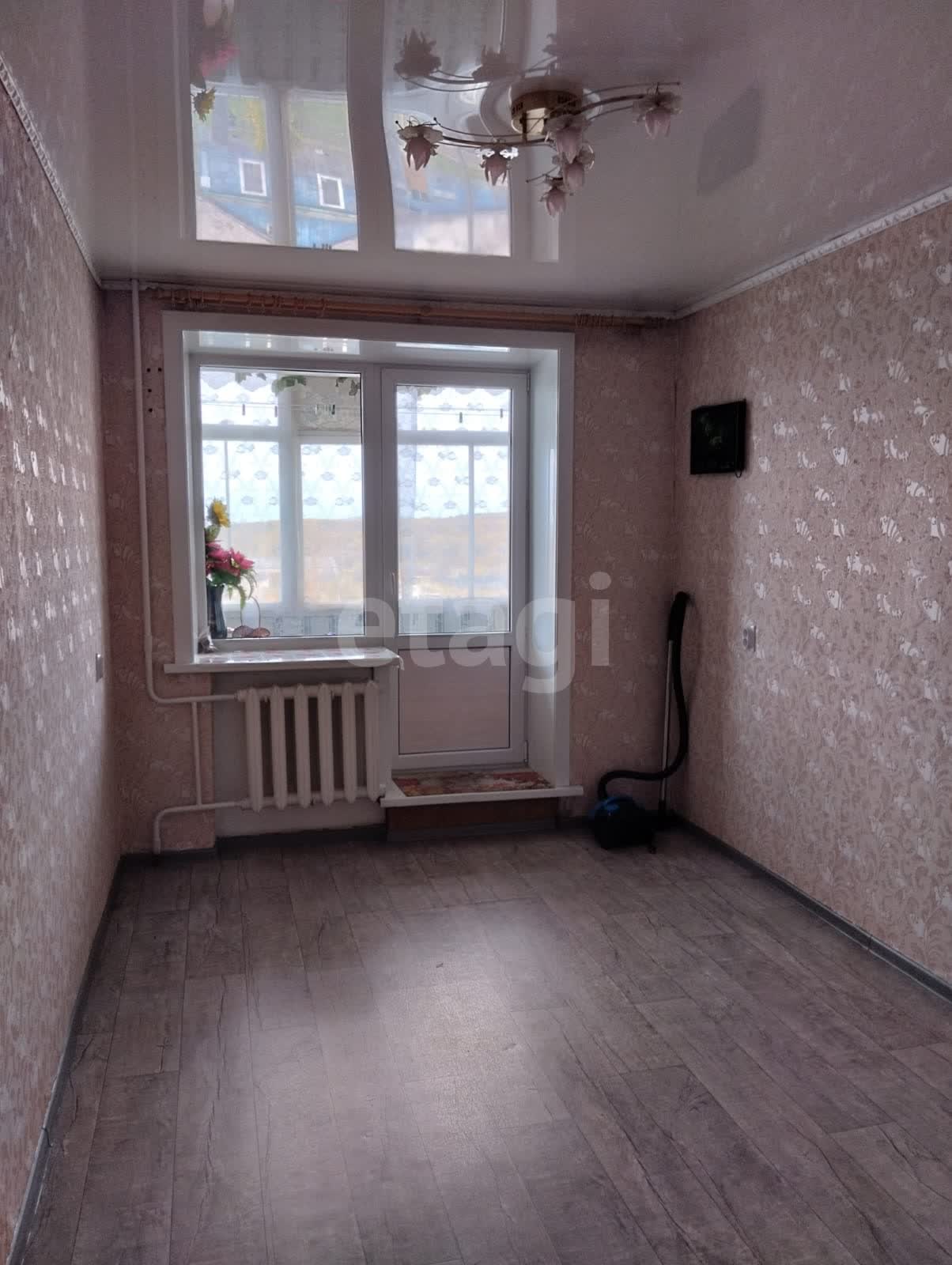 Продажа 2-комнатной квартиры, Южно-Сахалинск, Сахалинская область,  Южно-Сахалинск