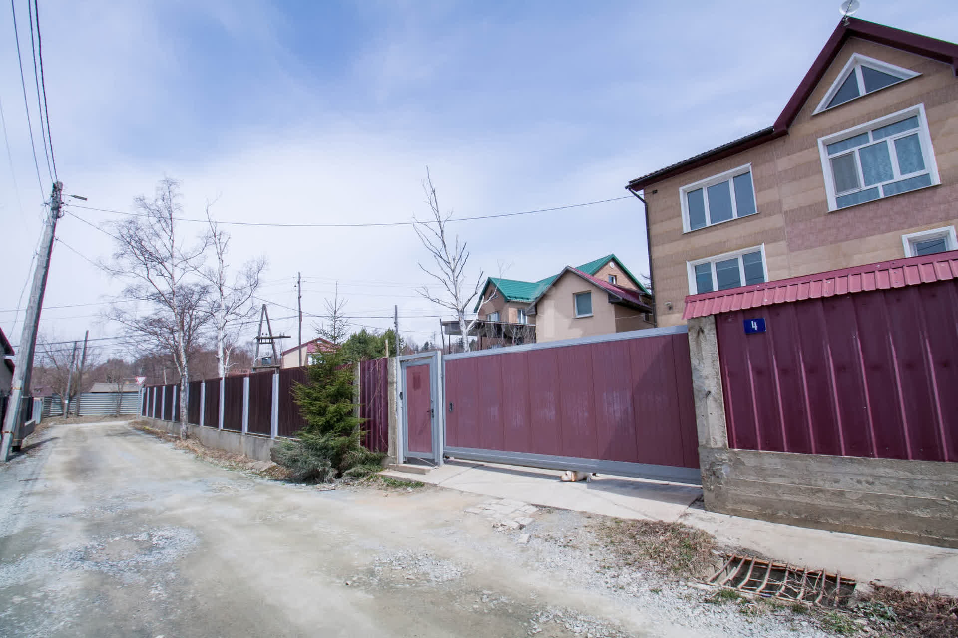 Продажа дома, 200м <sup>2</sup>, 8 сот., Южно-Сахалинск, Сахалинская область,  Южно-Сахалинск