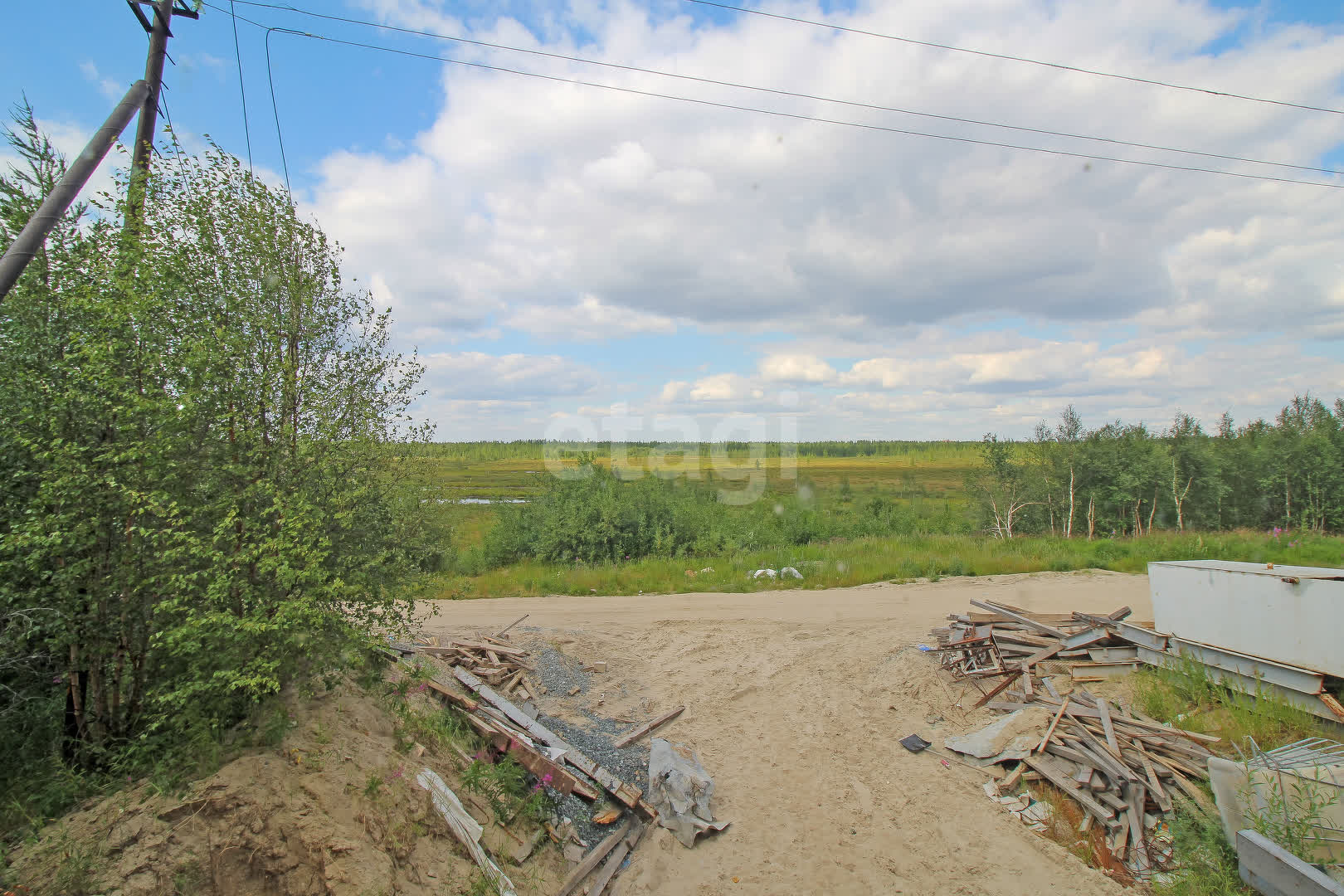 Аренда коммерческой недвижимости, 180м <sup>2</sup>, Новый Уренгой, Ямало-Ненецкий АО,  Новый Уренгой