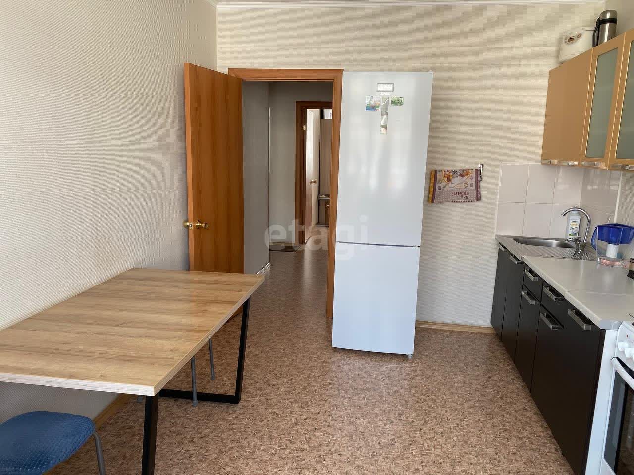 Продажа 2-комнатной квартиры, Южно-Сахалинск, Сахалинская область,  Южно-Сахалинск