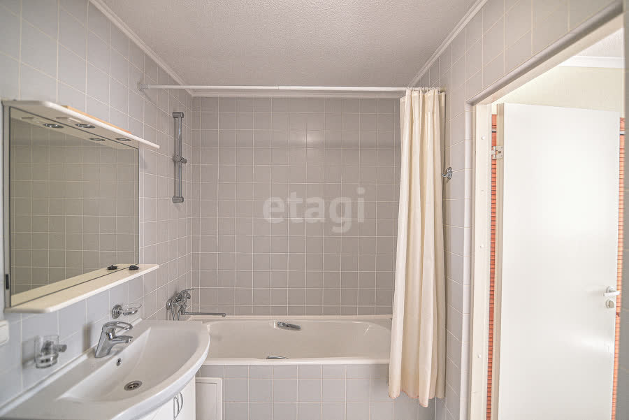 Аренда 1-комнатной квартиры, Южно-Сахалинск, Сахалинская область,  Южно-Сахалинск