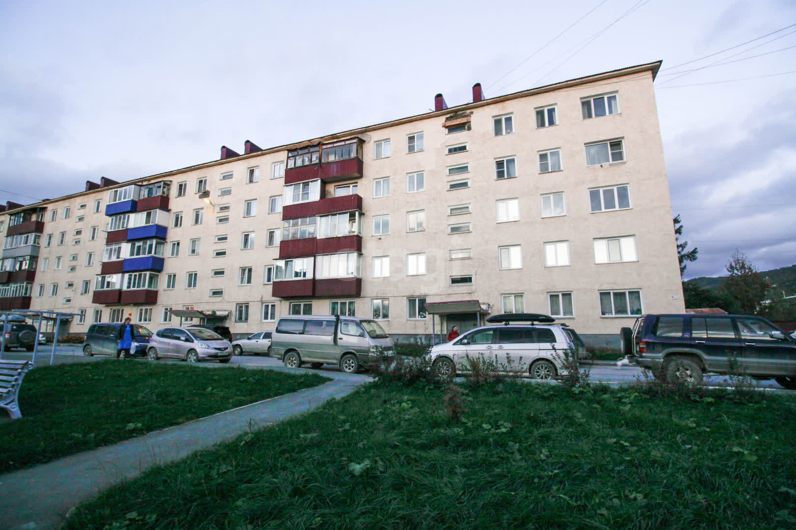 Продажа 4-комнатной квартиры, Южно-Сахалинск, Сахалинская область,  Южно-Сахалинск