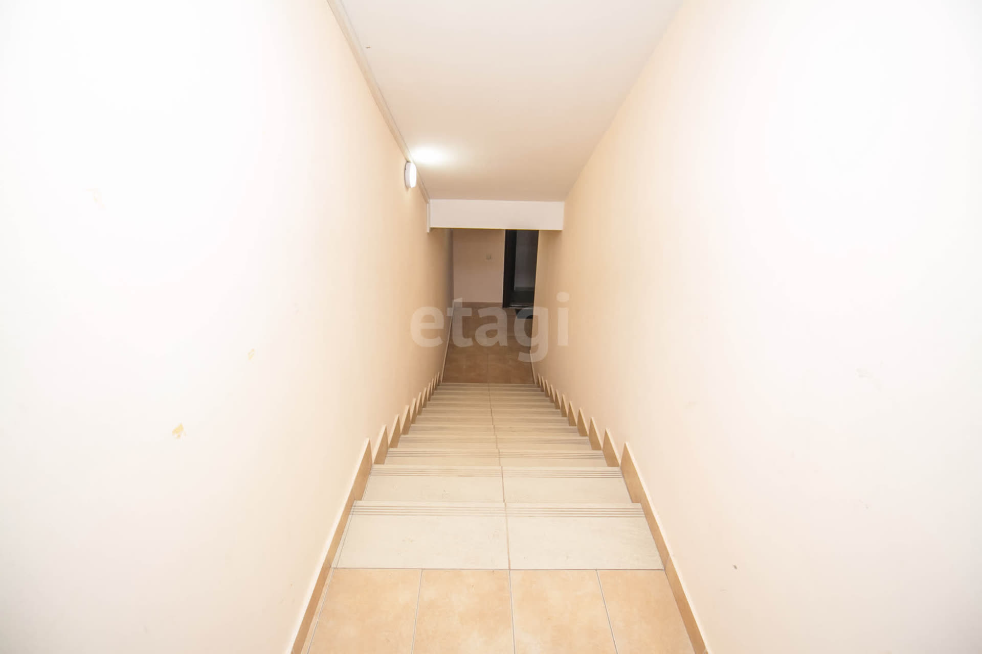 Продажа коммерческой недвижимости, 56м <sup>2</sup>, Южно-Сахалинск, Сахалинская область,  Южно-Сахалинск