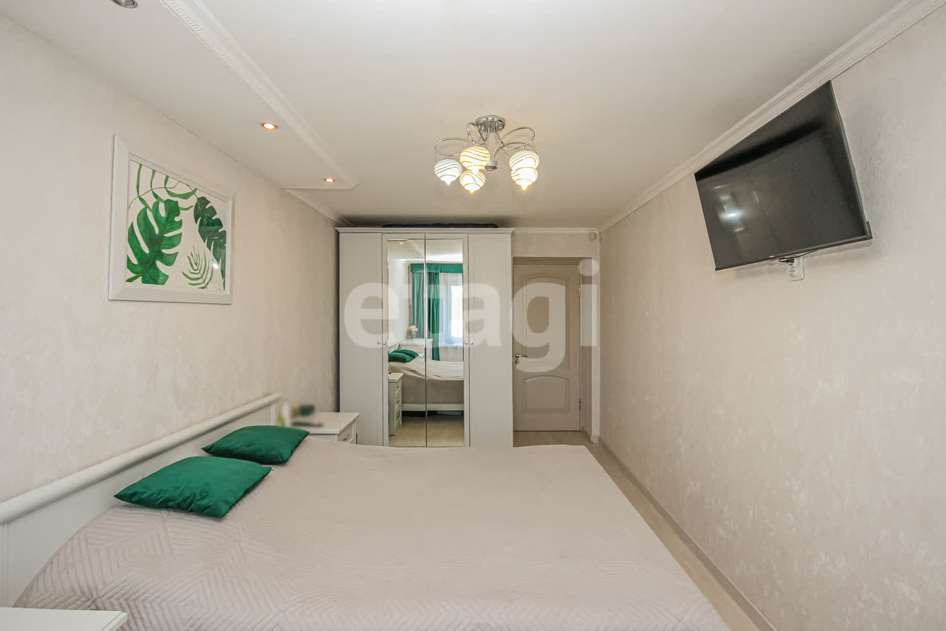 Продажа 3-комнатной квартиры, Улан-Удэ, Республика Бурятия,  Улан-Удэ