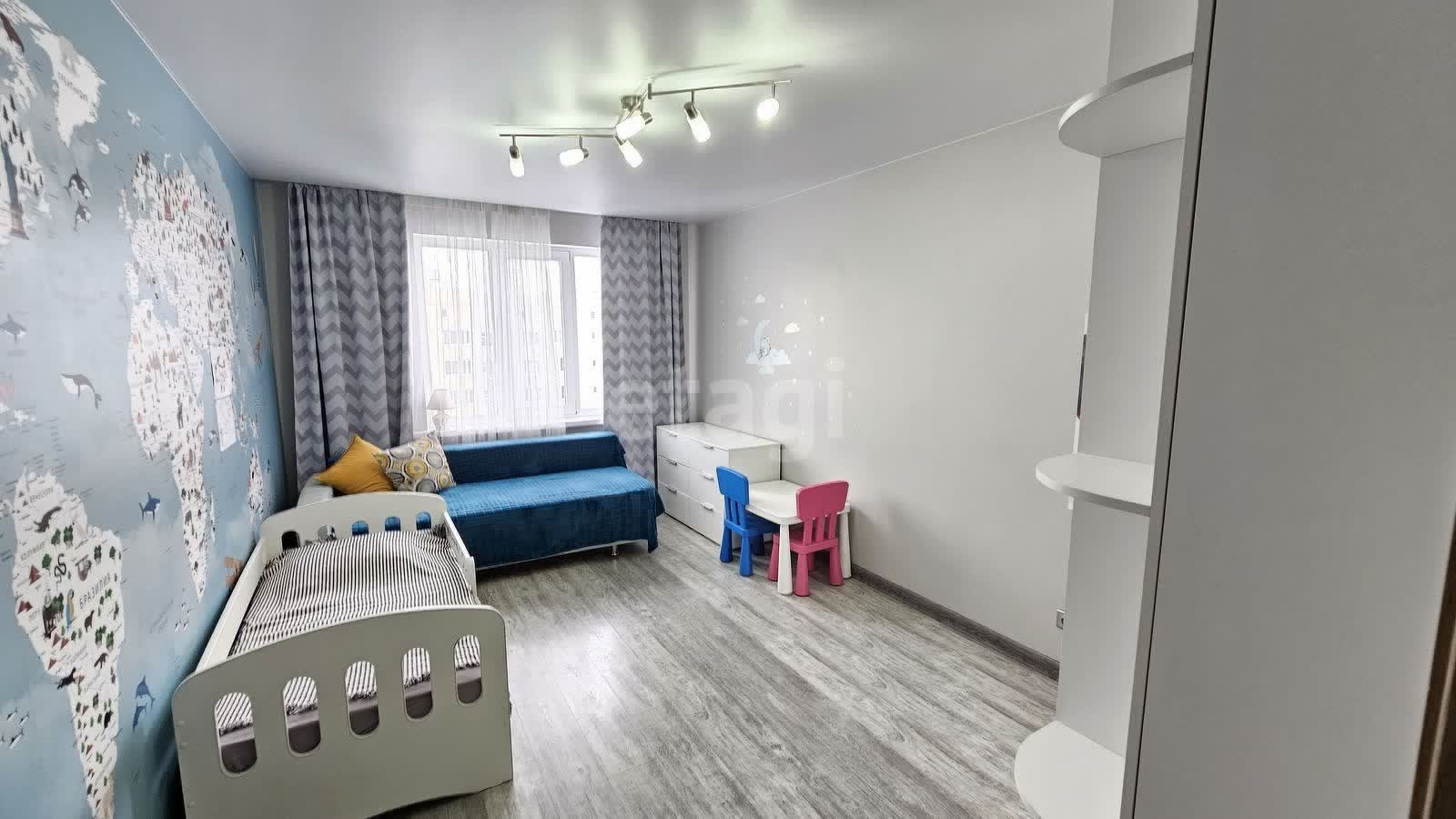 Продажа 3-комнатной квартиры, Южно-Сахалинск, Сахалинская область,  Южно-Сахалинск