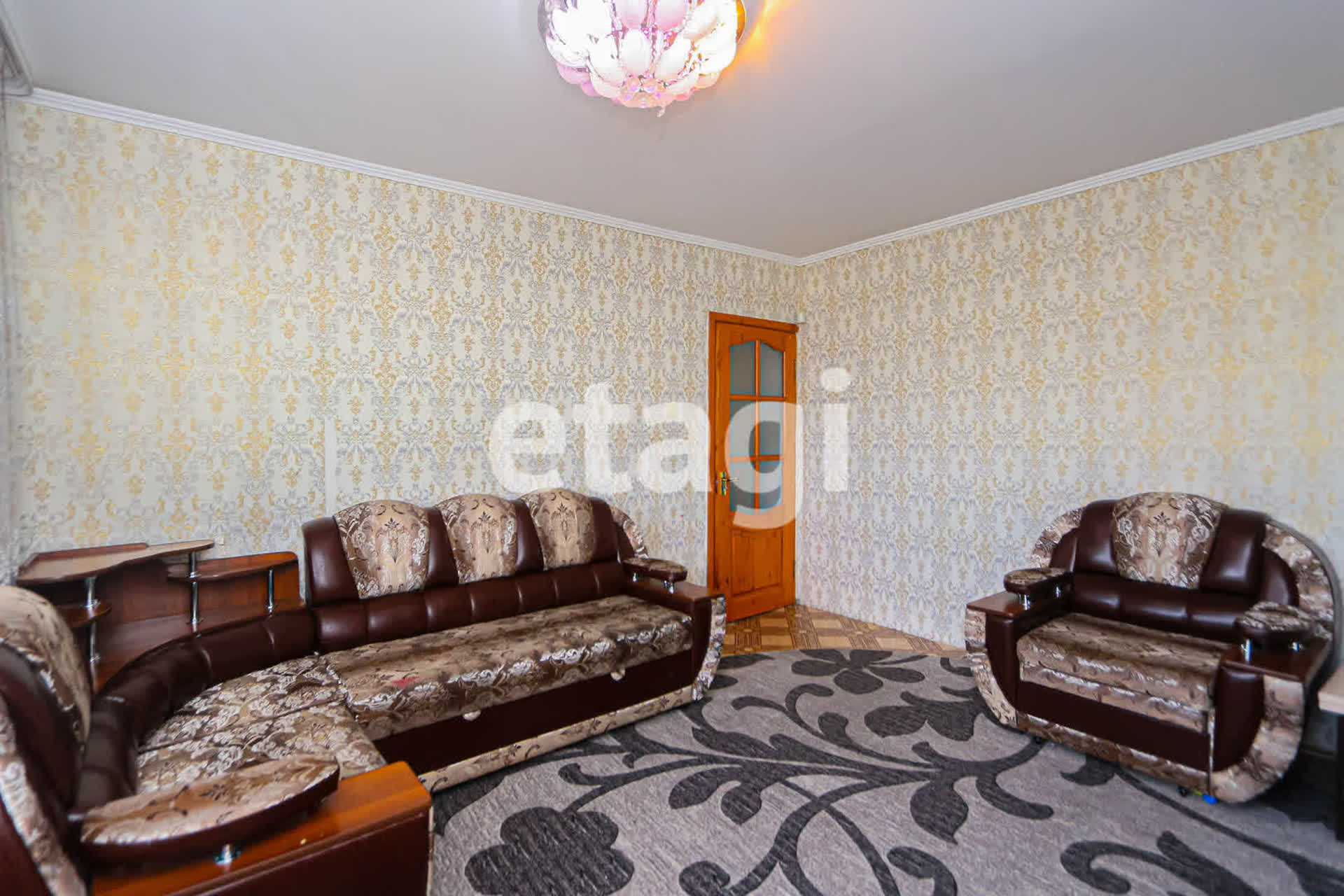 Продажа 3-комнатной квартиры, Улан-Удэ, Республика Бурятия,  Улан-Удэ