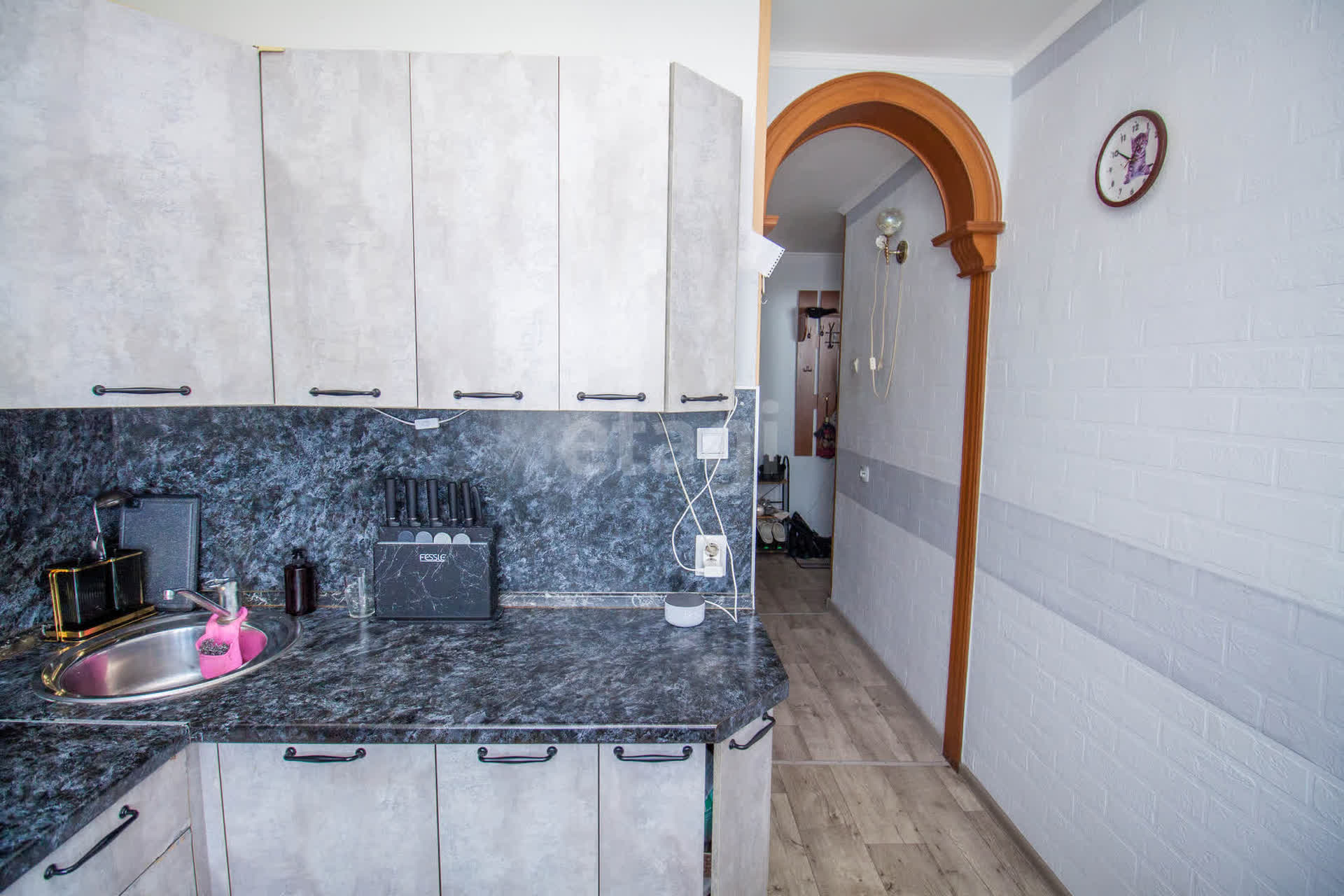 Продажа 3-комнатной квартиры, Южно-Сахалинск, Сахалинская область,  Южно-Сахалинск