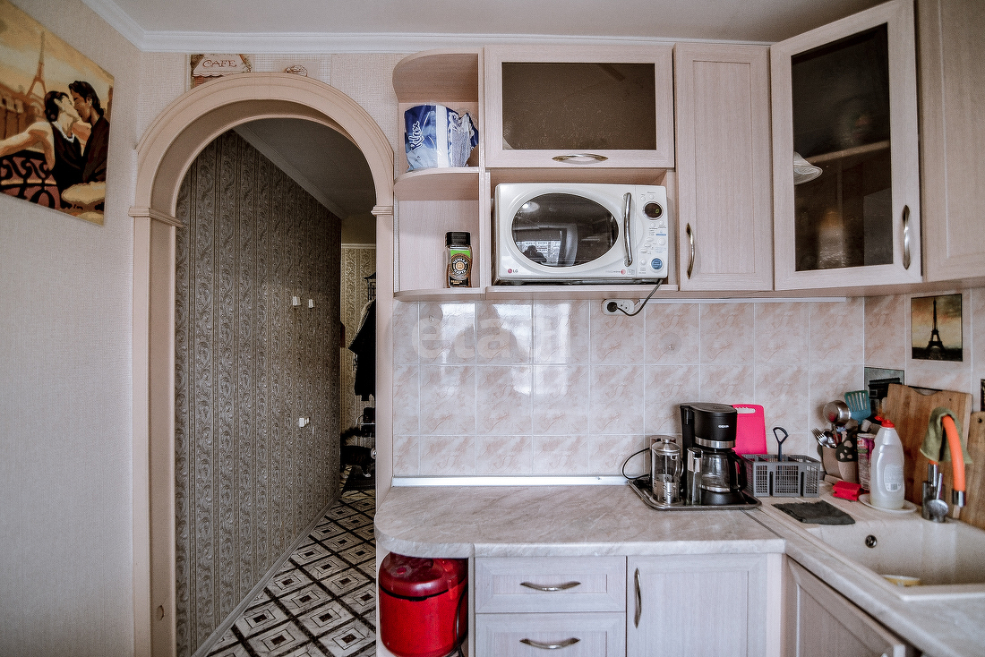 Продажа 3-комнатной квартиры, Южно-Сахалинск, Сахалинская область,  Южно-Сахалинск