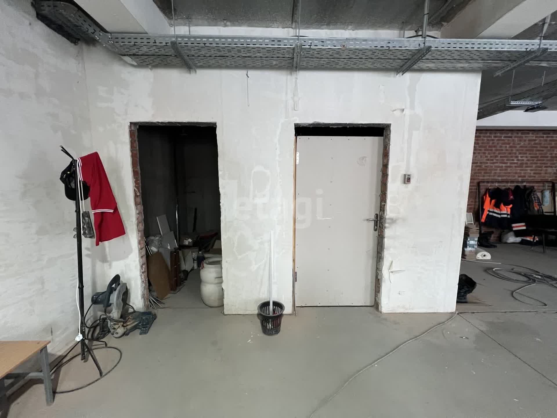 Аренда коммерческой недвижимости, 120м <sup>2</sup>, Новый Уренгой, Ямало-Ненецкий АО,  Новый Уренгой