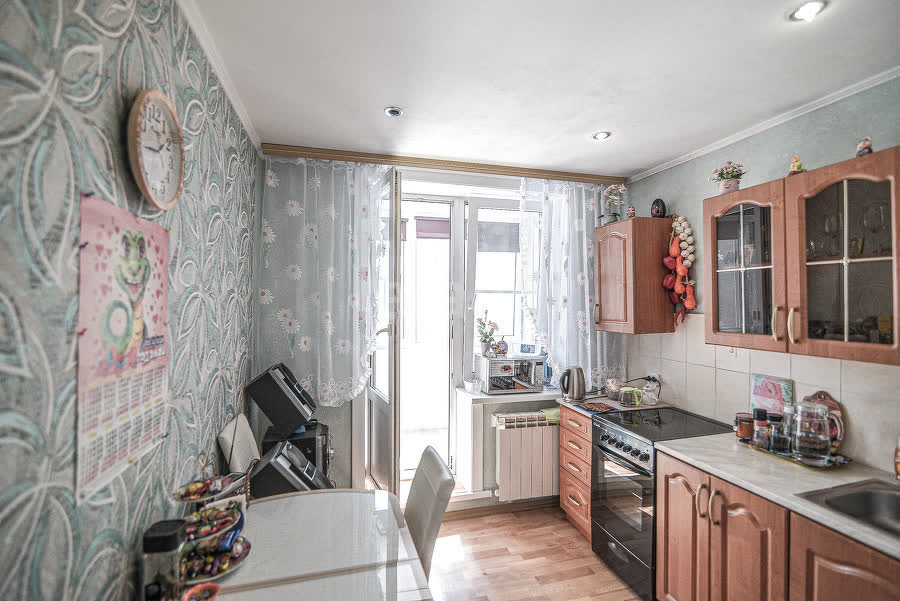 Продажа 2-комнатной квартиры, Южно-Сахалинск, Сахалинская область,  Южно-Сахалинск