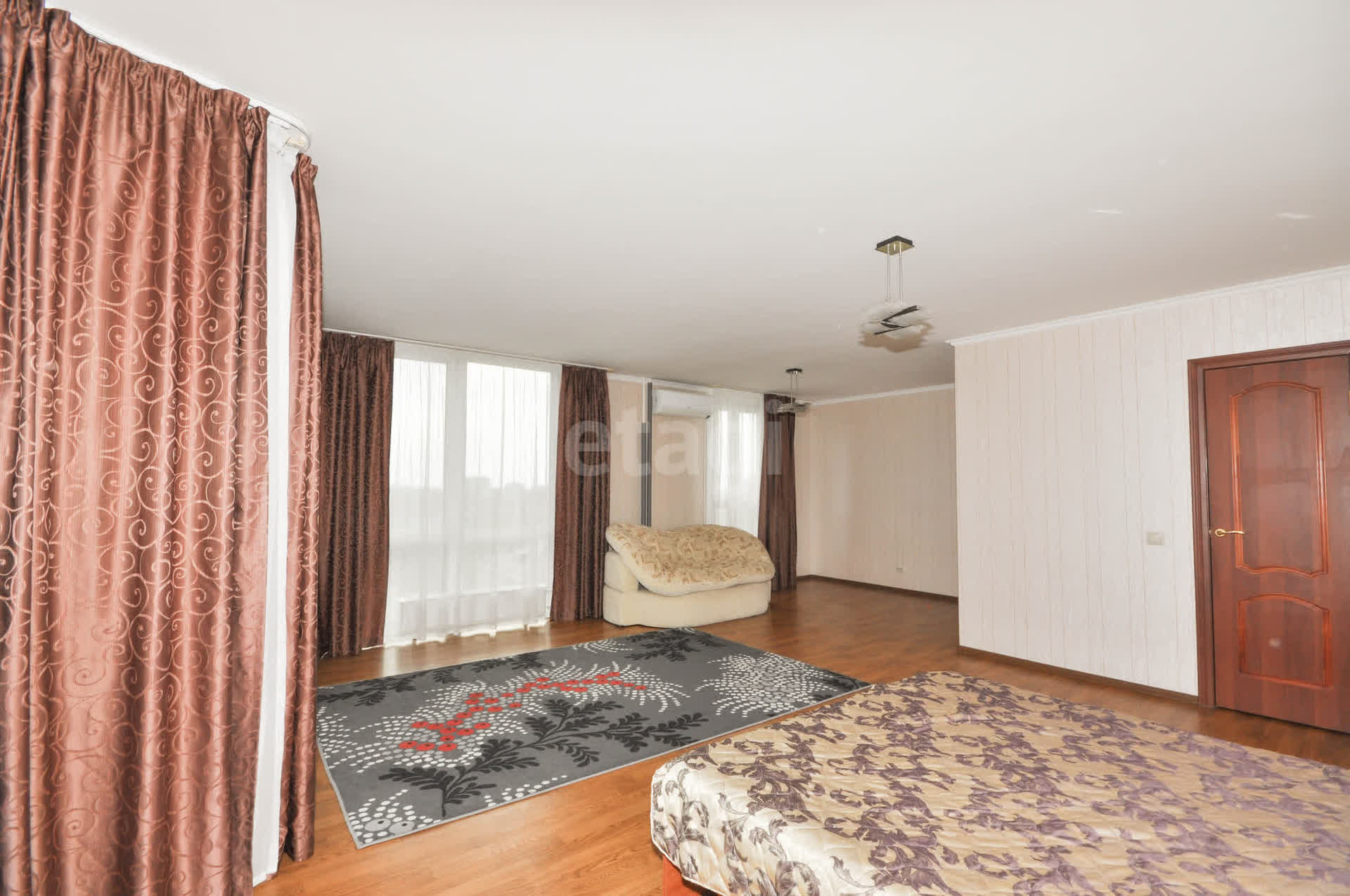 Продажа 3-комнатной квартиры, Южно-Сахалинск, Сахалинская область,  Южно-Сахалинск