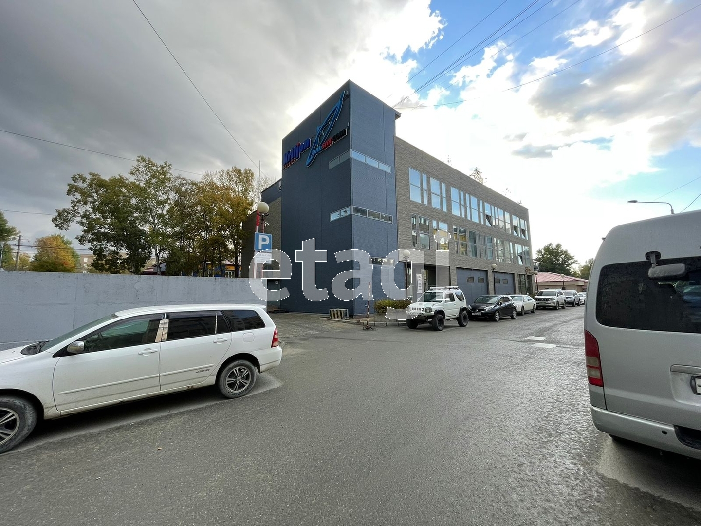 Продажа коммерческой недвижимости, 734м <sup>2</sup>, Южно-Сахалинск, Сахалинская область,  Южно-Сахалинск