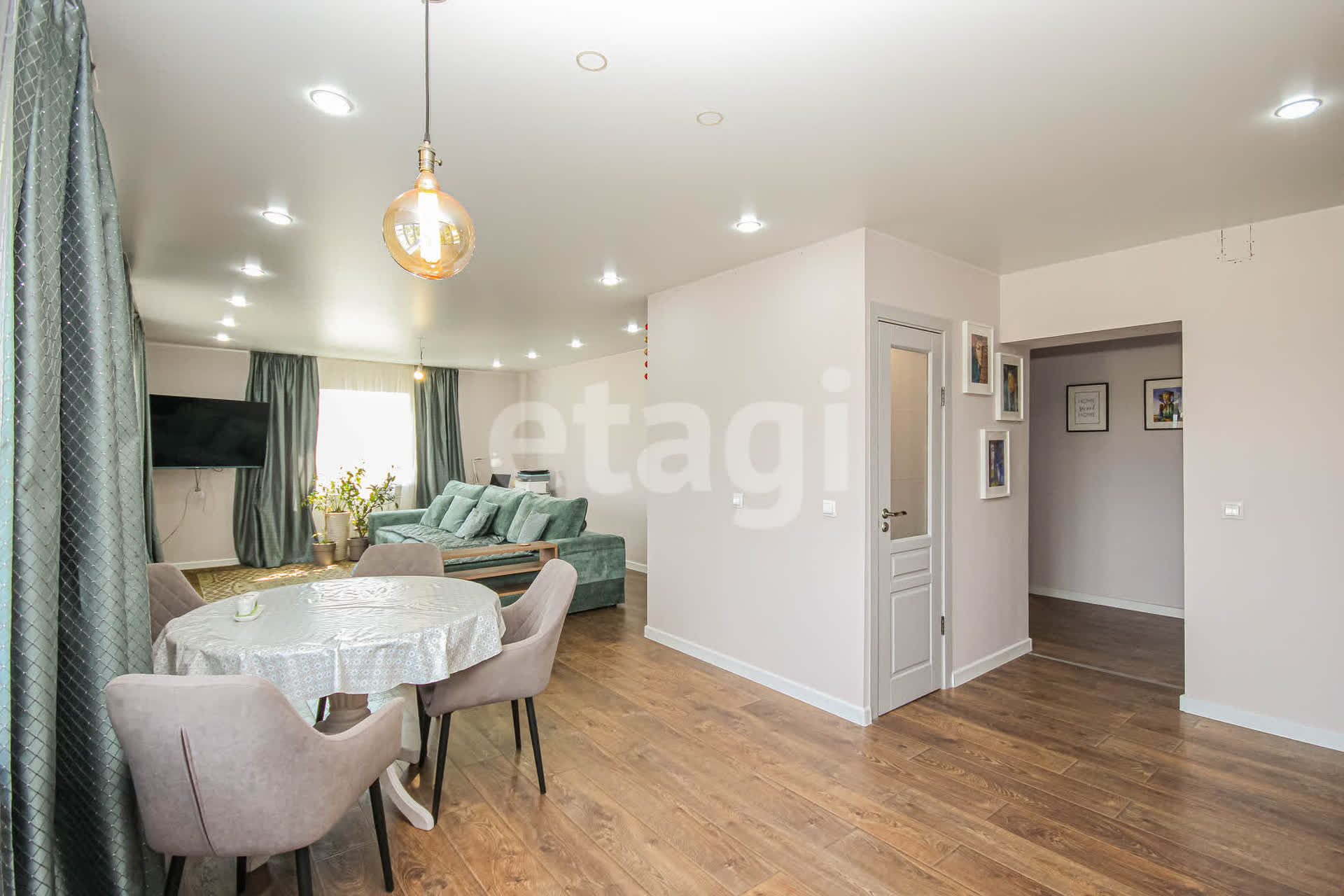 Продажа дома, 229м <sup>2</sup>, 12 сот., Улан-Удэ, Республика Бурятия,  Октябрьский