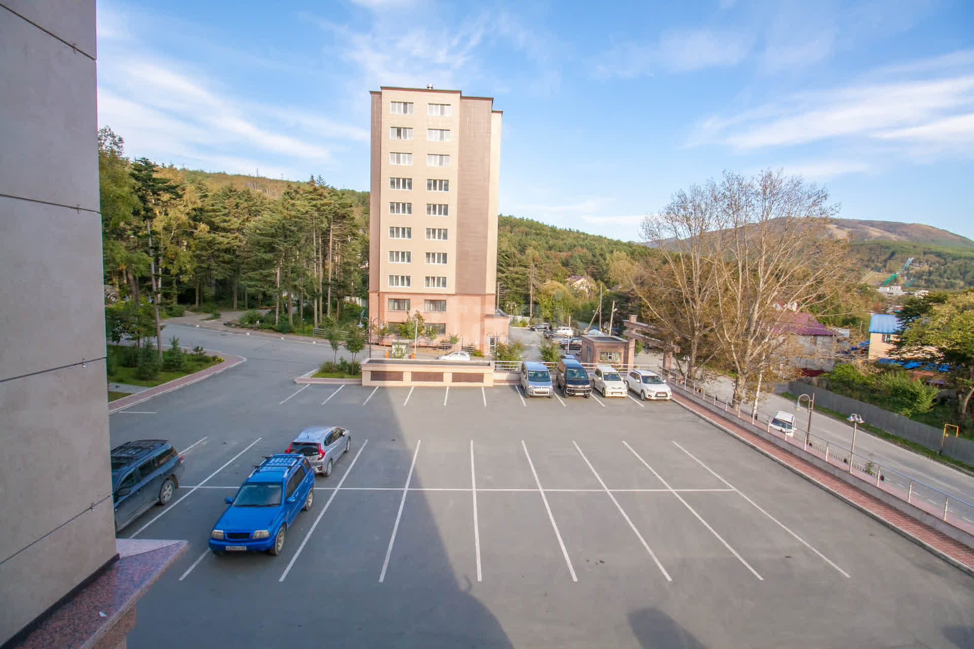 Продажа 3-комнатной квартиры, Южно-Сахалинск, Сахалинская область,  Южно-Сахалинск