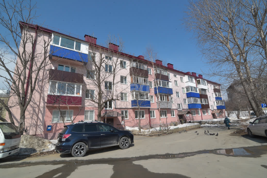 Продажа 2-комнатной квартиры, Южно-Сахалинск, Сахалинская область,  Южно-Сахалинск