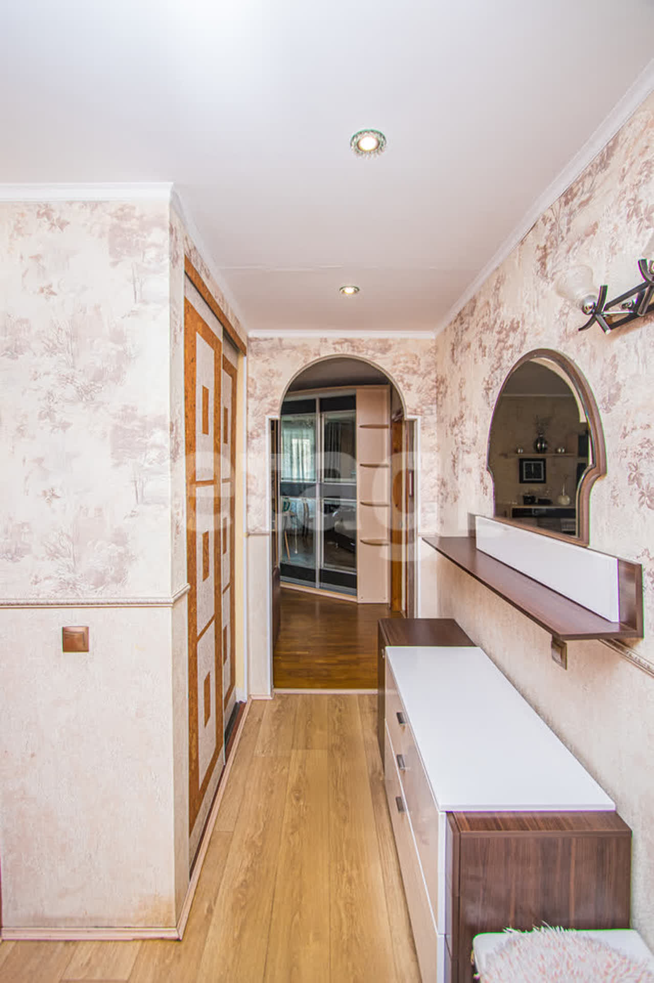 Продажа 3-комнатной квартиры, Улан-Удэ, Республика Бурятия,  Улан-Удэ