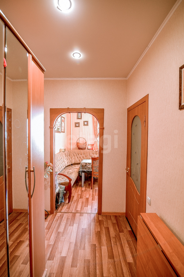 Продажа 2-комнатной квартиры, Южно-Сахалинск, Сахалинская область,  Южно-Сахалинск