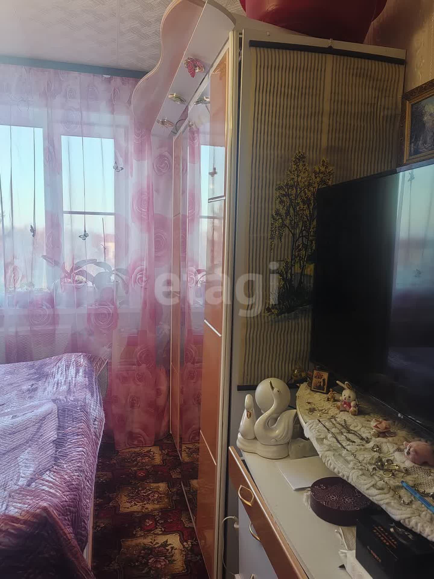 Продажа 3-комнатной квартиры, Южно-Сахалинск, Сахалинская область,  Южно-Сахалинск