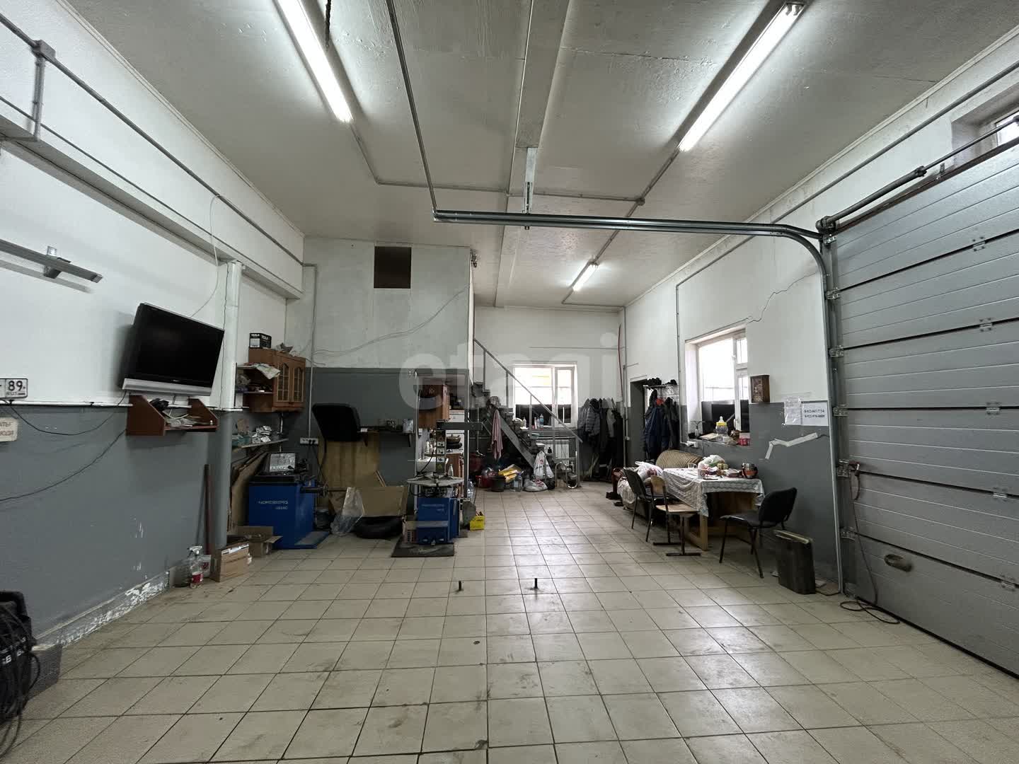 Продажа коммерческой недвижимости, 101м <sup>2</sup>, Новый Уренгой, Ямало-Ненецкий АО,  Новый Уренгой