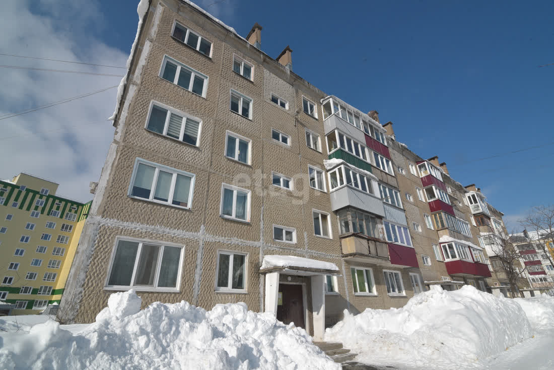 Продажа 2-комнатной квартиры, Южно-Сахалинск, Сахалинская область,  Южно-Сахалинск