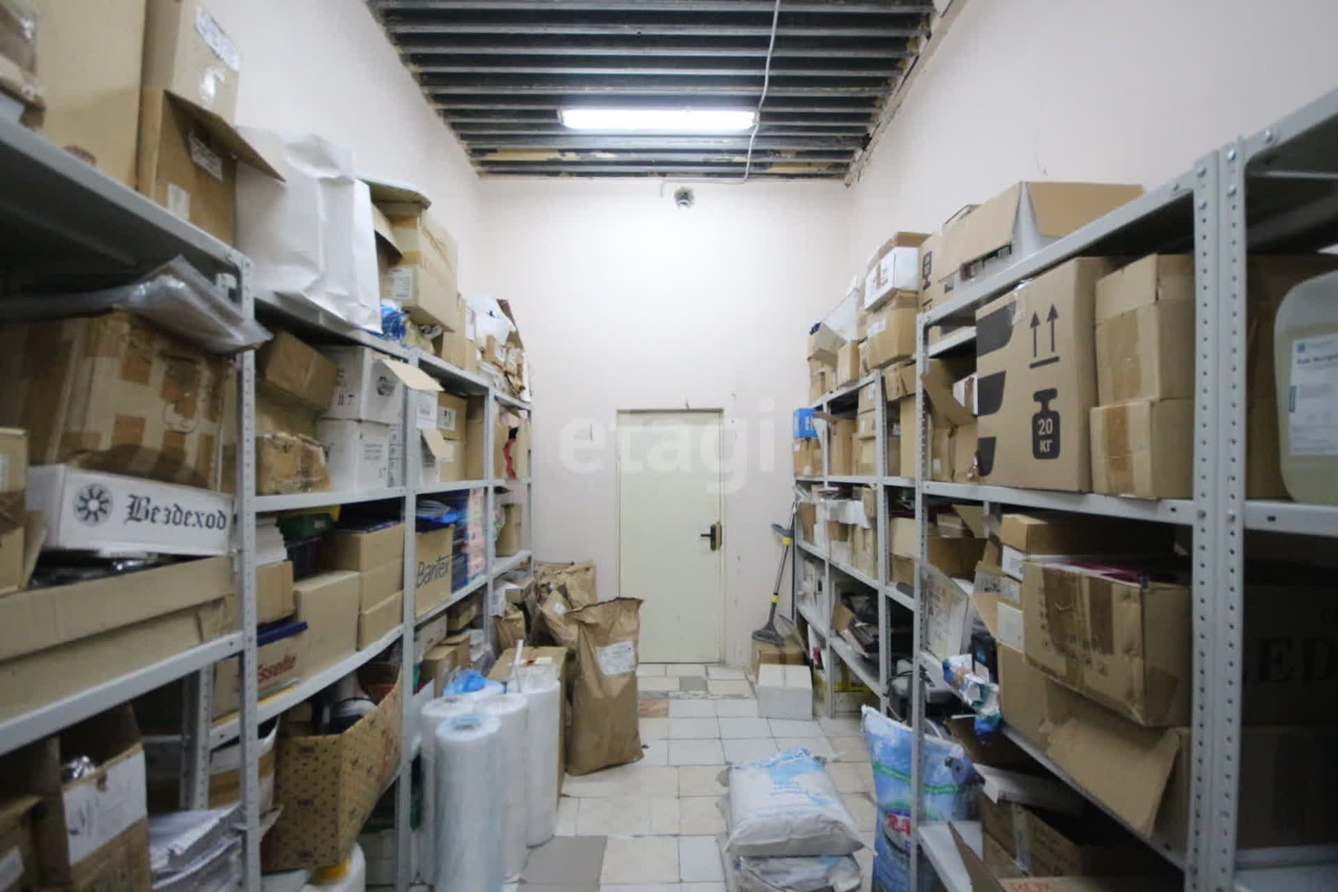 Аренда коммерческой недвижимости, 780м <sup>2</sup>, Новый Уренгой, Ямало-Ненецкий АО,  Новый Уренгой