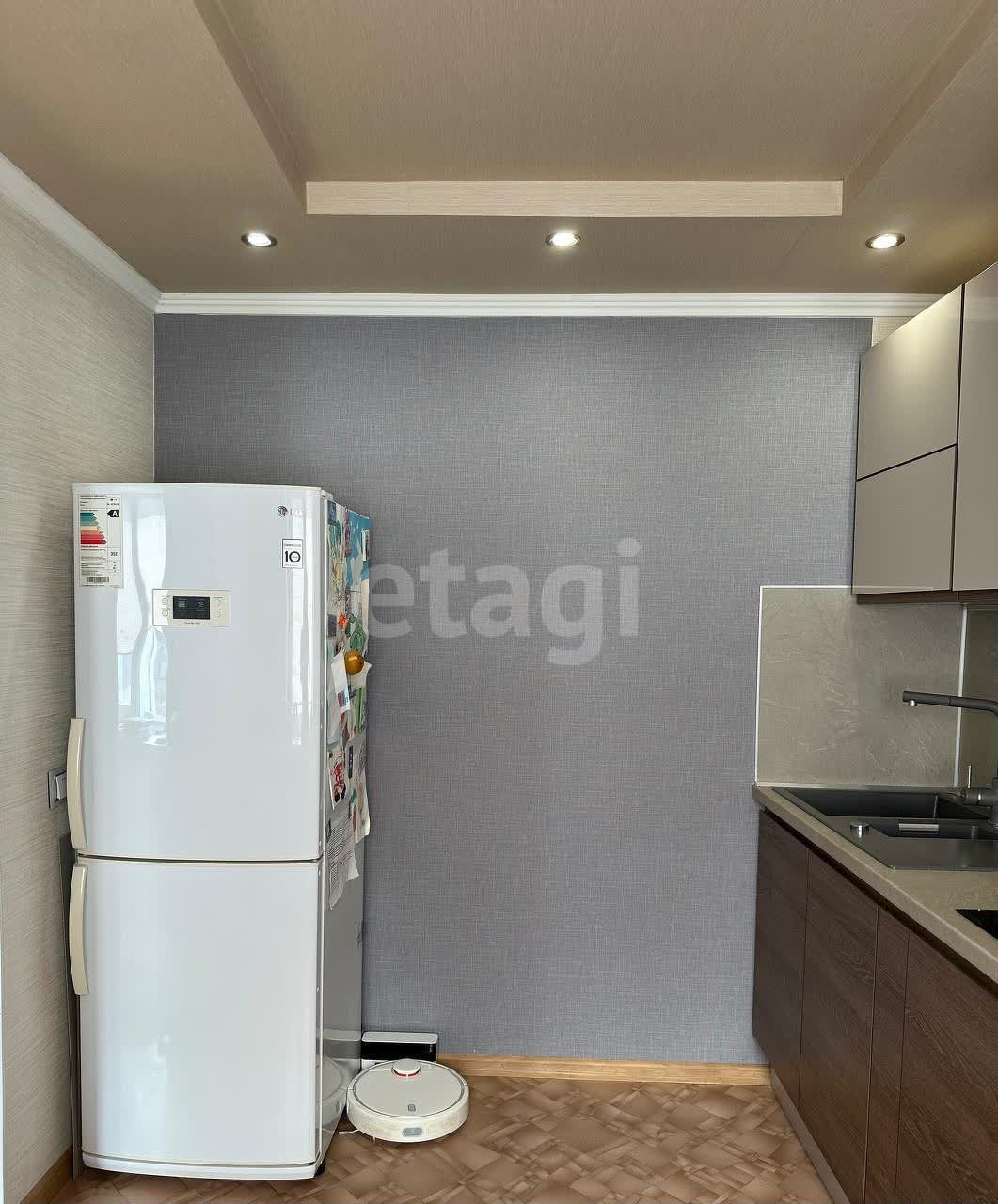 Продажа 3-комнатной квартиры, Южно-Сахалинск, Сахалинская область,  Южно-Сахалинск