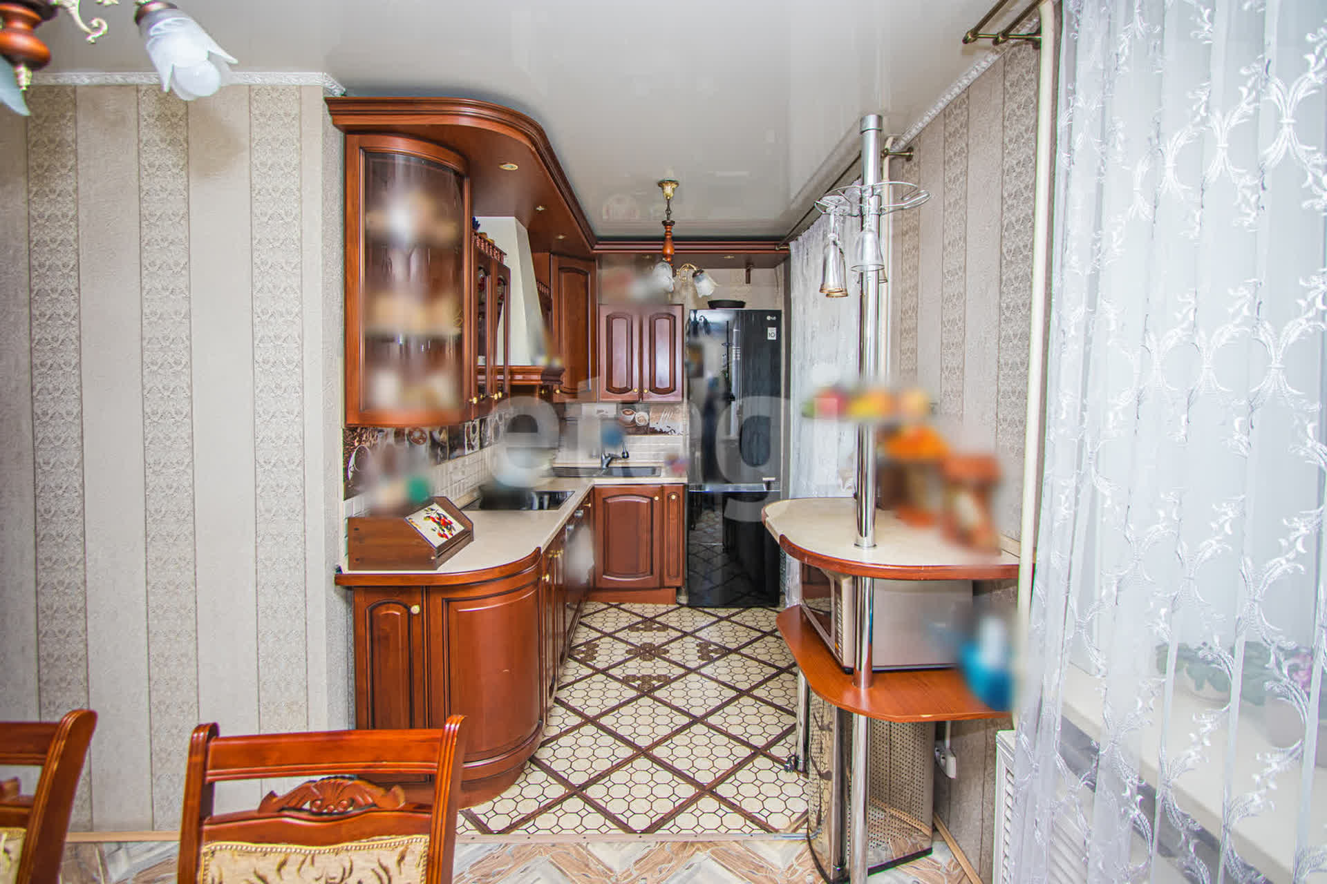 Продажа 3-комнатной квартиры, Улан-Удэ, Республика Бурятия,  Улан-Удэ