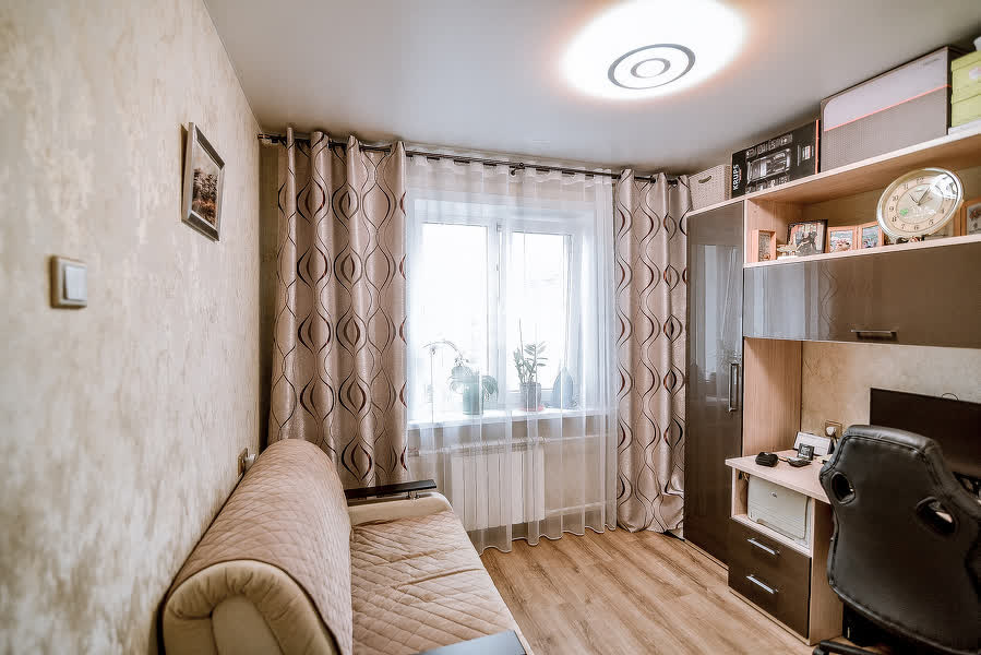 Продажа 2-комнатной квартиры, Южно-Сахалинск, Сахалинская область,  Южно-Сахалинск