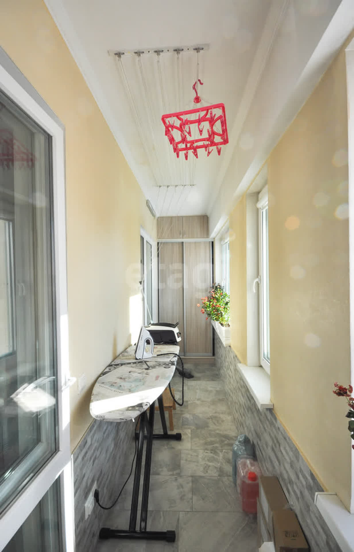 Продажа 2-комнатной квартиры, Южно-Сахалинск, Сахалинская область,  Южно-Сахалинск