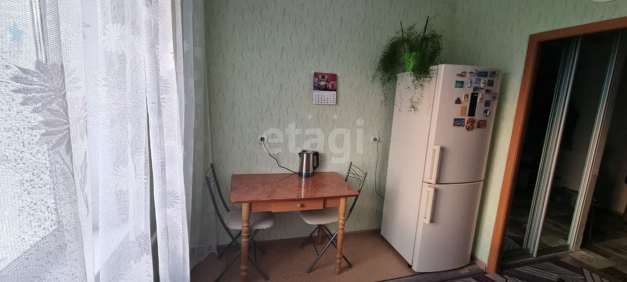 Продажа 2-комнатной квартиры, Южно-Сахалинск, Сахалинская область,  Южно-Сахалинск