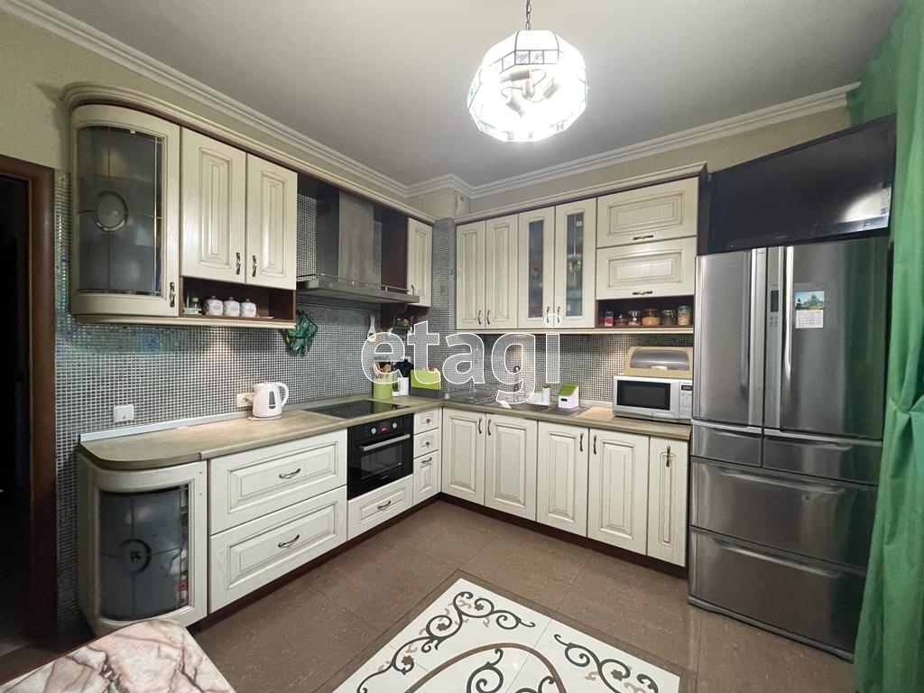 Продажа 3-комнатной квартиры, Южно-Сахалинск, Сахалинская область,  Южно-Сахалинск