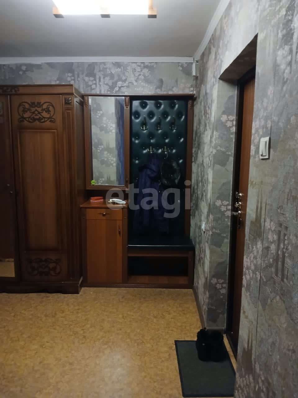 Продажа 2-комнатной квартиры, Южно-Сахалинск, Сахалинская область,  Южно-Сахалинск