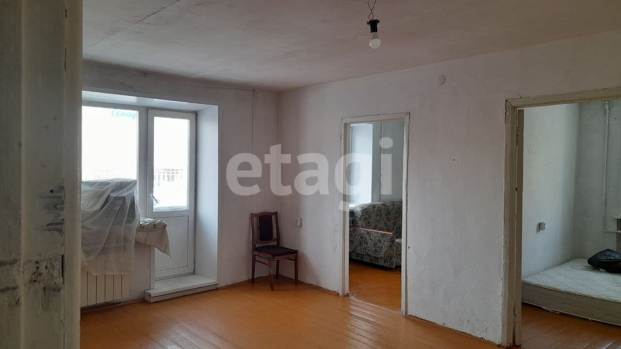 Продажа 4-комнатной квартиры, Улан-Удэ, Республика Бурятия,  Улан-Удэ