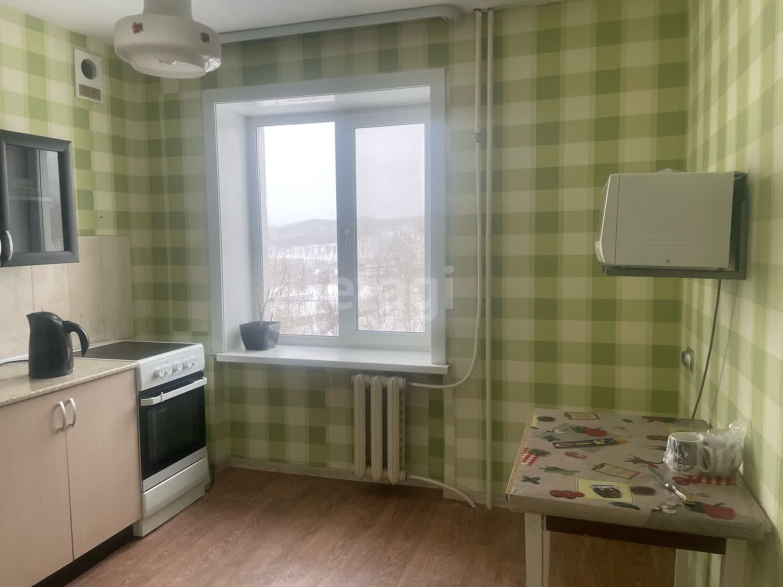 Продажа 3-комнатной квартиры, Южно-Сахалинск, Сахалинская область,  Южно-Сахалинск