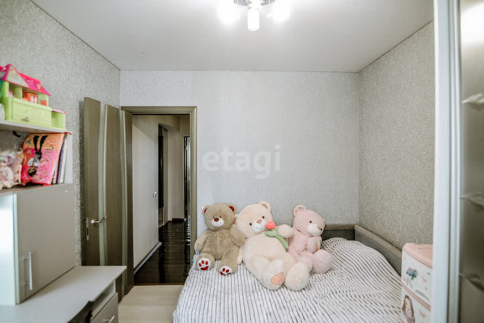 Продажа 3-комнатной квартиры, Южно-Сахалинск, Сахалинская область,  Южно-Сахалинск