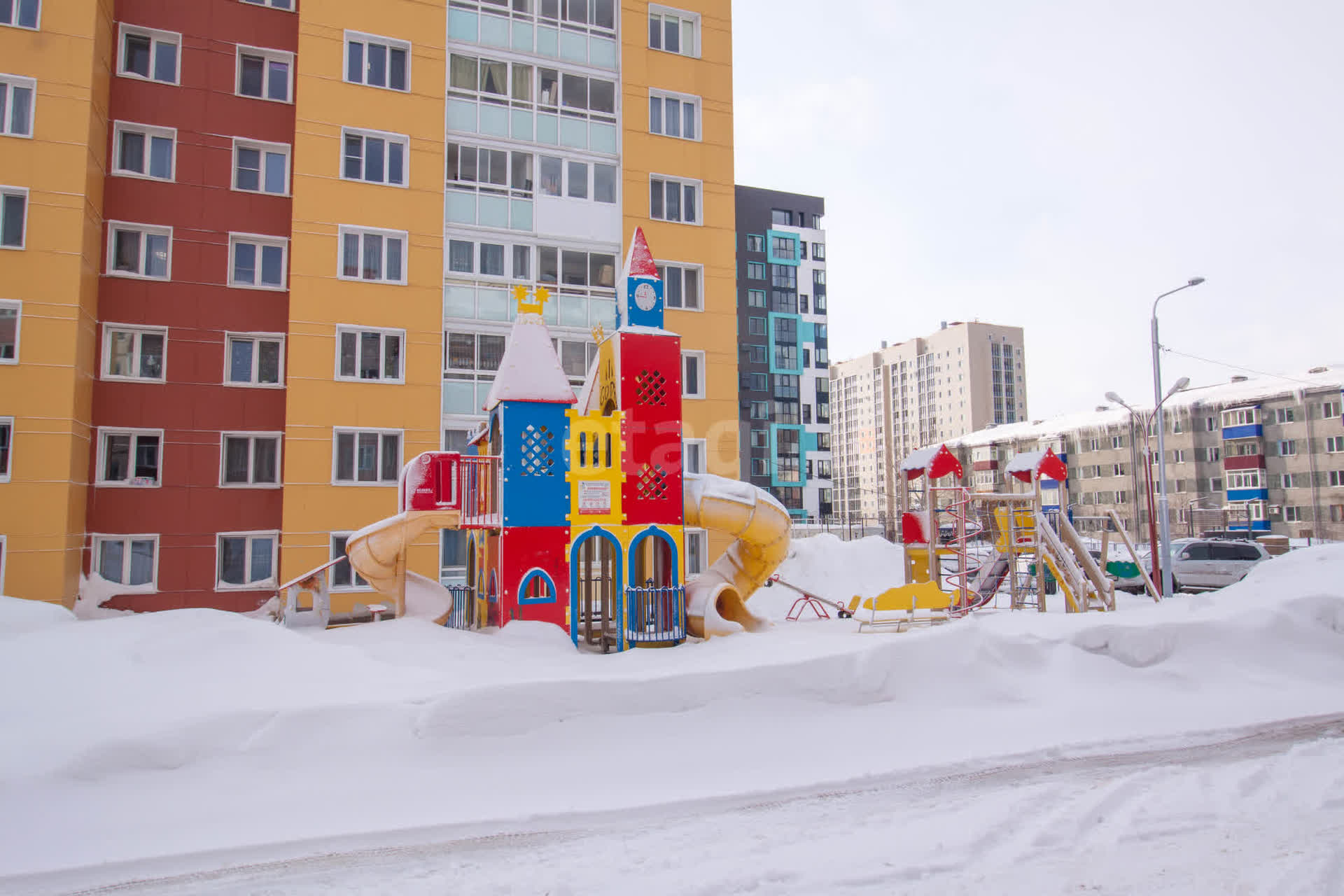 Продажа 2-комнатной квартиры, Южно-Сахалинск, Сахалинская область,  Южно-Сахалинск