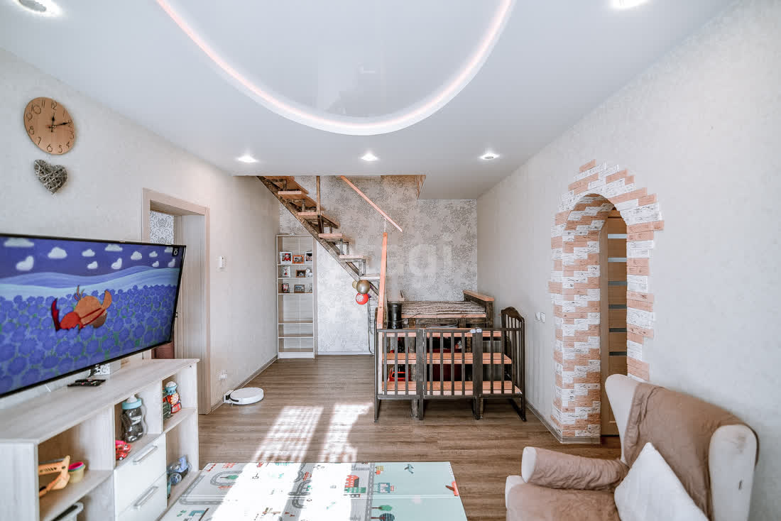 Продажа дома, 148м <sup>2</sup>, 10 сот., Южно-Сахалинск, Сахалинская область,  Южно-Сахалинск