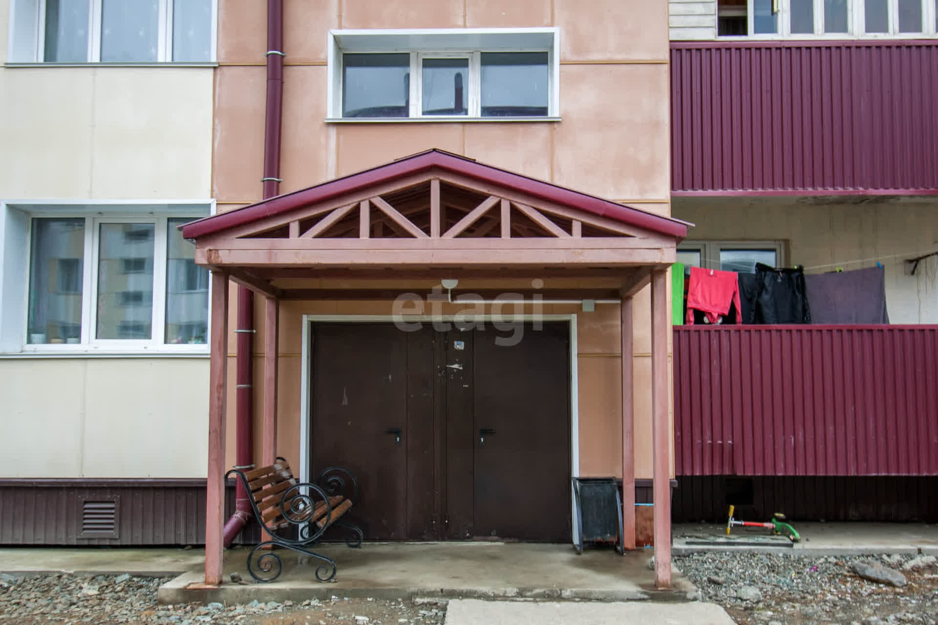 Продажа 3-комнатной квартиры, Южно-Сахалинск, Сахалинская область,  Южно-Сахалинск