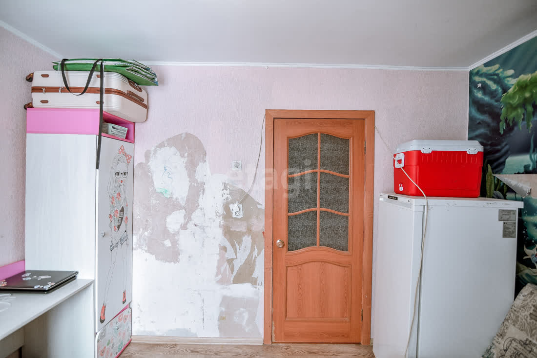 Продажа 2-комнатной квартиры, Южно-Сахалинск, Сахалинская область,  Южно-Сахалинск