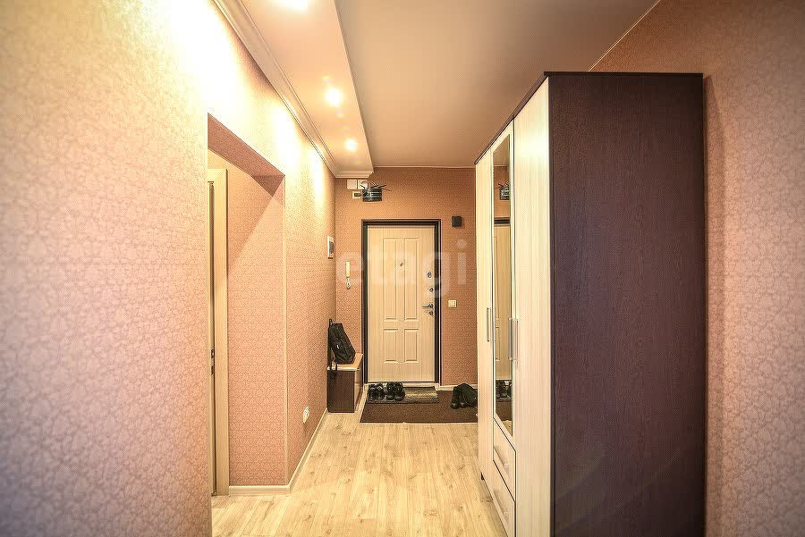 Продажа 2-комнатной квартиры, Южно-Сахалинск, Сахалинская область,  Южно-Сахалинск