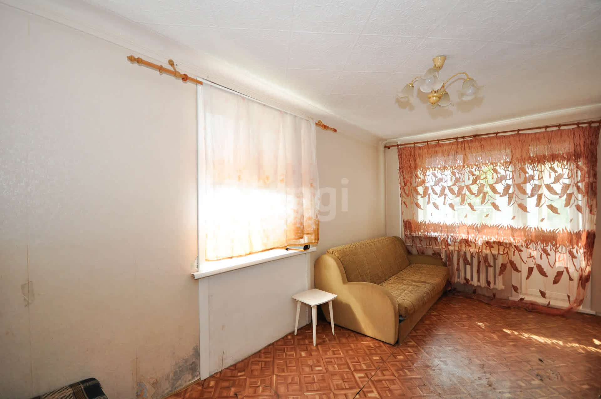 Продажа 2-комнатной квартиры, Южно-Сахалинск, Сахалинская область,  Южно-Сахалинск